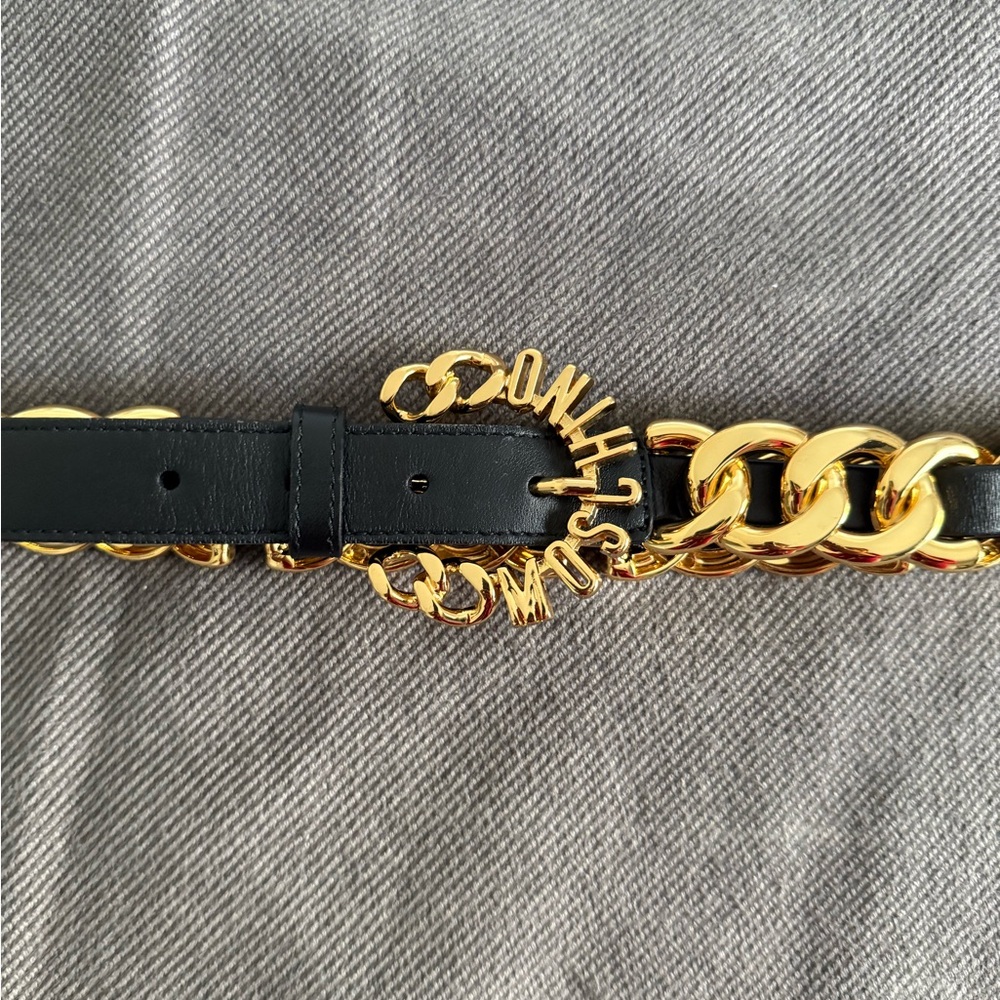 Moschino x H&M belt